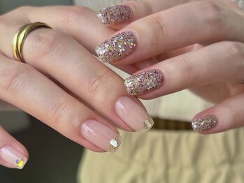 ピョル(PYOL.)/大阪本町|カラフルラメネイル