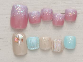 ネイルサロン ノーネイル 川崎の写真/季節のフットネイル4990円！オフ無料◎ニュアンスデザインで足元から輝く♪川崎