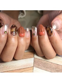 トータルサロン 白べぇーっ プラス/ボアネイル