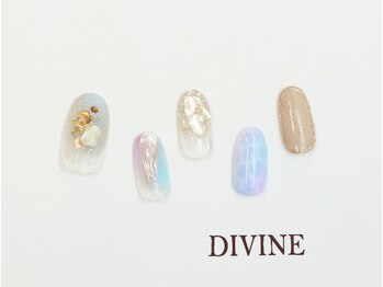 ディバイン ネイルズ(DIVINE NAILS)/ジェルアートやり放題