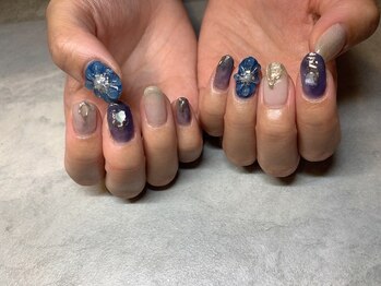 エンジェリック カラーズ(Angelic colors)/ぷっくりフラワーネイル