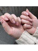 アイピー(I.P)/ぷっくりハートネイル¥4000