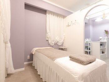 メロウ(Mello)の写真/ゆっくりくつろげる貸切空間◇ホームケアのアドバイスなど施術+αであなたの"綺麗"をお手伝いいたします◎