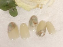 ナル バイ ネイルブレイク(Nalu by Nail Break)/イエロー×ぼんやりニュアンス