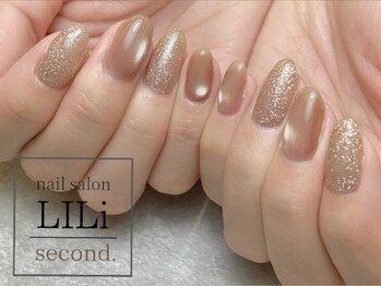リリ セカンド(LILi second.)/マグネットネイル(2色)