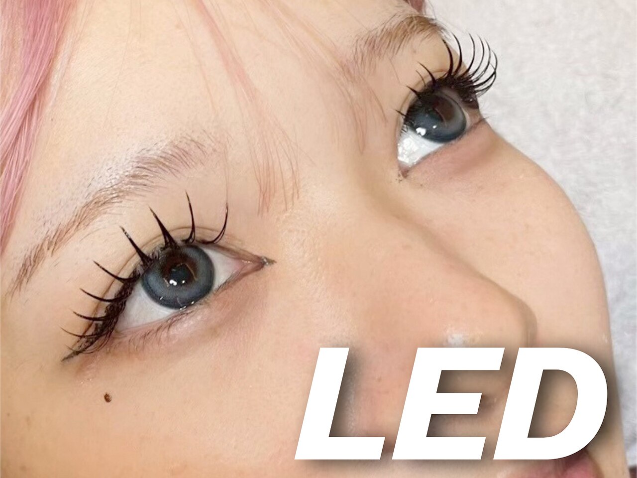 【期間限定★圧倒的な持続力1.5倍〜2倍】LEDフラットラッシュ120本【高崎】　