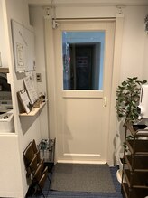 ほぐらく猫/お店に扉が付きました！！