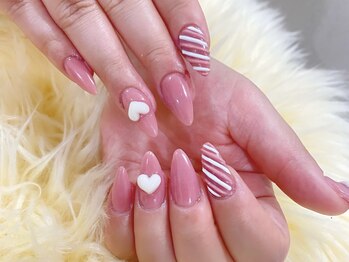 ネイビー(Naivy)/