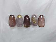 イング(+ Ing)/マグネットネイル