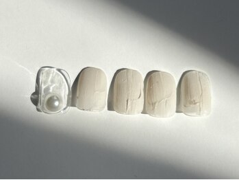 コラット ジングウマエ(KORAT jingumae)の写真/FashionやLifestyleに溶け込むsimpleなワンカラーでも貴女らしさは忘れない。他人と被らないdesignが大好評