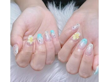 モニカ 北千住東口店(Monica)の写真/ハンドケアが得意なサロンで甘皮処理や亀裂をケア！初回ジェルオフ無料☆