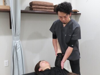 創成川イースト整骨院/