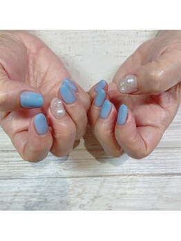 ネイルアンドまつ毛エクステ ルーナ イオン多摩平の森店/定額デザインです♪