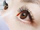 サティシア(SATIXIA)の写真/付けているのを忘れてしまうほど軽い！と大人気フラットマットラッシュ☆1本1本丁寧に施術するのでモチも◎