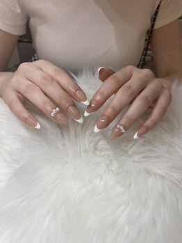 フレンチネイル