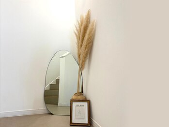 フィズ アイ ビューティ 豊川八幡店(fiz eye beauty)/店内