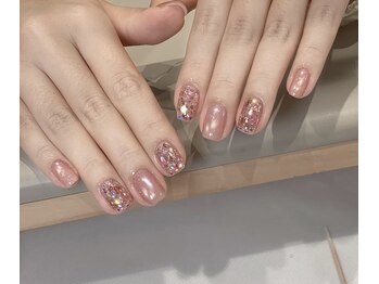 ピンキーネイル(Pinky Nail)/ワンホンーネイル