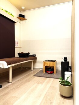 つつみ鍼灸整骨院/個室完備・よもぎ蒸し部屋