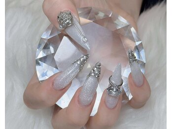 ルミ(Lumi)/チップアートやりパーツつけ放題