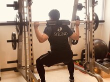 レグノ(REGNO)/美脚に効果的◎スクワット