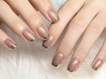 ネイルズリッツ(Nails lit.)/変形フレンチ
