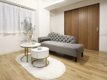 シェア(share)の雰囲気（ゆったりとした待合室でおくつろぎ下さい☆）