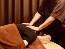 セラヒーリング(Therahealing)の雰囲気(〈肩こり解消!〉肩首背中も気持ち良~くしっかりほぐします。)