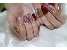 ネイルサロン R/スタイリングコース　8030円