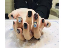 キアラネイルサロン/ブラック・ピーコックネイル