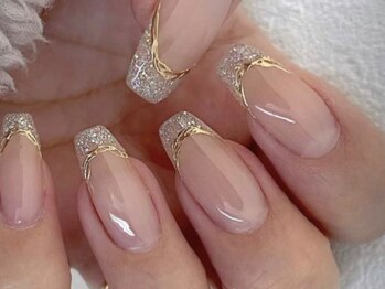 ガラタスネイル(Galatas Nail)の写真/【津市/完全個室】どこから見ても美しいフォルムで上品仕上げ★カラーの種類も豊富◎