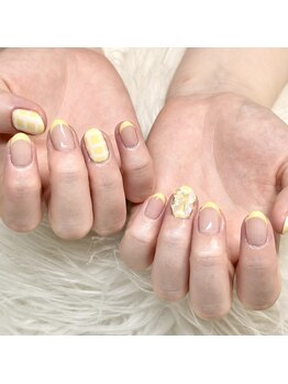 マイオティック ネイル(miotic nail)/イエローチェックデザイン