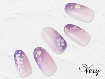 シックな夜桜ネイル