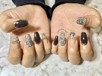 トータルビューティーローズ(Rose)/黒ツイードネイル