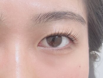 ダブリューサロン(W Salon)/パリジェンヌ束感なし