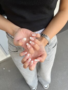 ヴィオリッシュ 大元店(VIOLISH)/glitter × white gradation