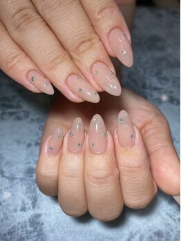 アヴィータ(AVITA)/オフィス上品ニュアンスネイル