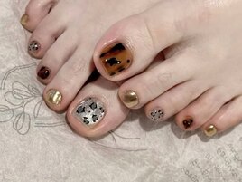 フットネイルヒョウ柄