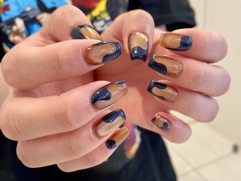 プラス ファースト(Plus 1st)/ブラウン×ネイビーbyKobayashi