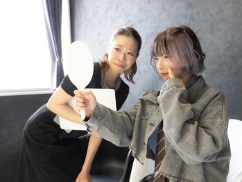 サロンベース(salon BASE)/お肌の状態をカウンセリング