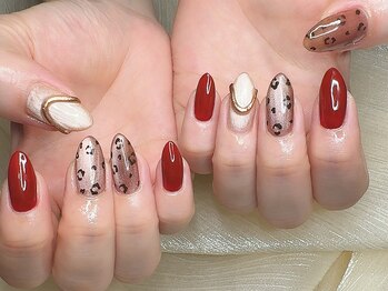 ネイル バイ エン(Nail by EN)/ヒョウ柄×ボルドー