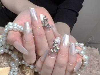 モアネイル 新宿/マグネット/持ち込み/新宿