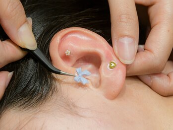 ミルト(milde)/耳つぼジュエリー