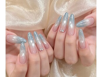 バイムーンサロン(By Moon Salon)の写真/長さだしで指を長く細く見せたいあなたへ。想のフォルムをとことん追求します!★