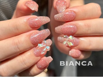 ビアンカ 赤羽店(Bianca)の写真/季節やトレンドはもちろんお肌の色に合ったカラーやデザインをご提案♪あなたらしい目を引く素敵な指先に☆