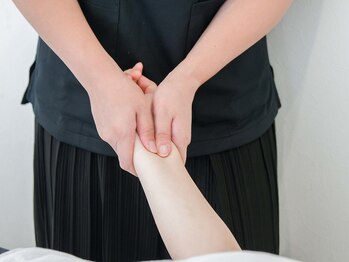 ストレッチスタジオ 香(stretch studio KOH)/手も意外と疲れてるんです。