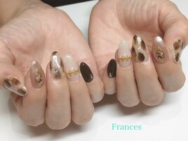 ニュアンスヒョウ柄