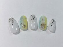 ラウレア(Laure'a)/夏ネイルデザイン