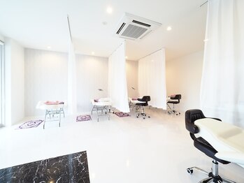 サリー(Sally)/施術ベッド