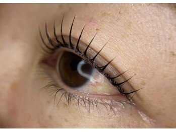 ネイルアンドアイ オリ 富雄店('oli)/パリジェンヌ