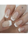 フレンチ×フラッシュネイル